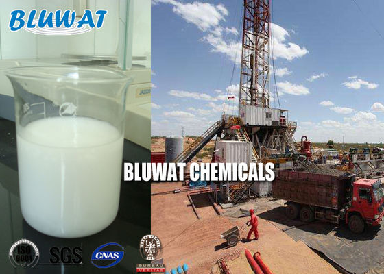 खरीदें तेल ड्रिलिंग में घर्षण Reducer के लिए पानी घुलनशील Anionic Polyacrylamide Emulsion ऑनलाइन निर्माण