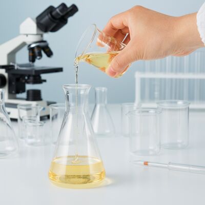 खरीदें DA202 पॉलीDADMAC धनायनित बहुलक स्कंदक PDADM कम चिपचिपाहट पॉलीDADMAC धनायनित स्कंदक बहुलक PDADMAC PDMDAAC पीने के पानी को साफ करने और औद्योगिक अपशिष्ट जल उपचार के लिए ऑनलाइन निर्माण